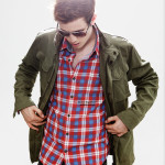 Sahariana e camicia / jacket and shirt Timberland, occhiali / sunglasses Givenchy by Riccardo Tisci