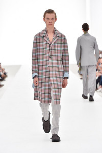 look_023