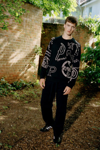 LS416_PRINGLE_MENS_35_S07_F29 001
